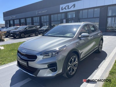 Kia XCeed 1.0 T-GDi Business del 2022 usata a Modugno