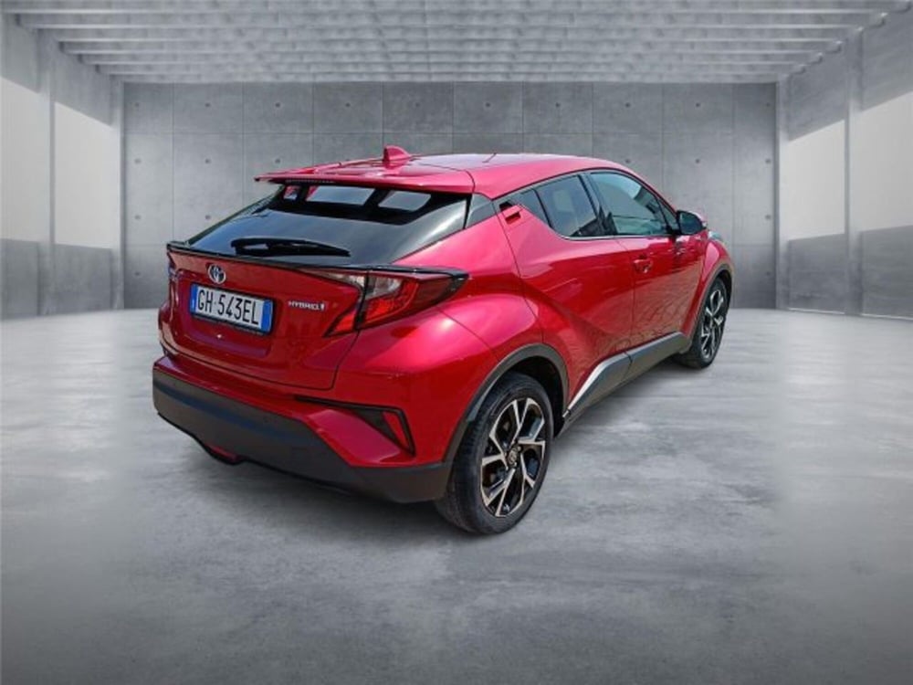 Toyota Toyota C-HR usata a Bari (6)