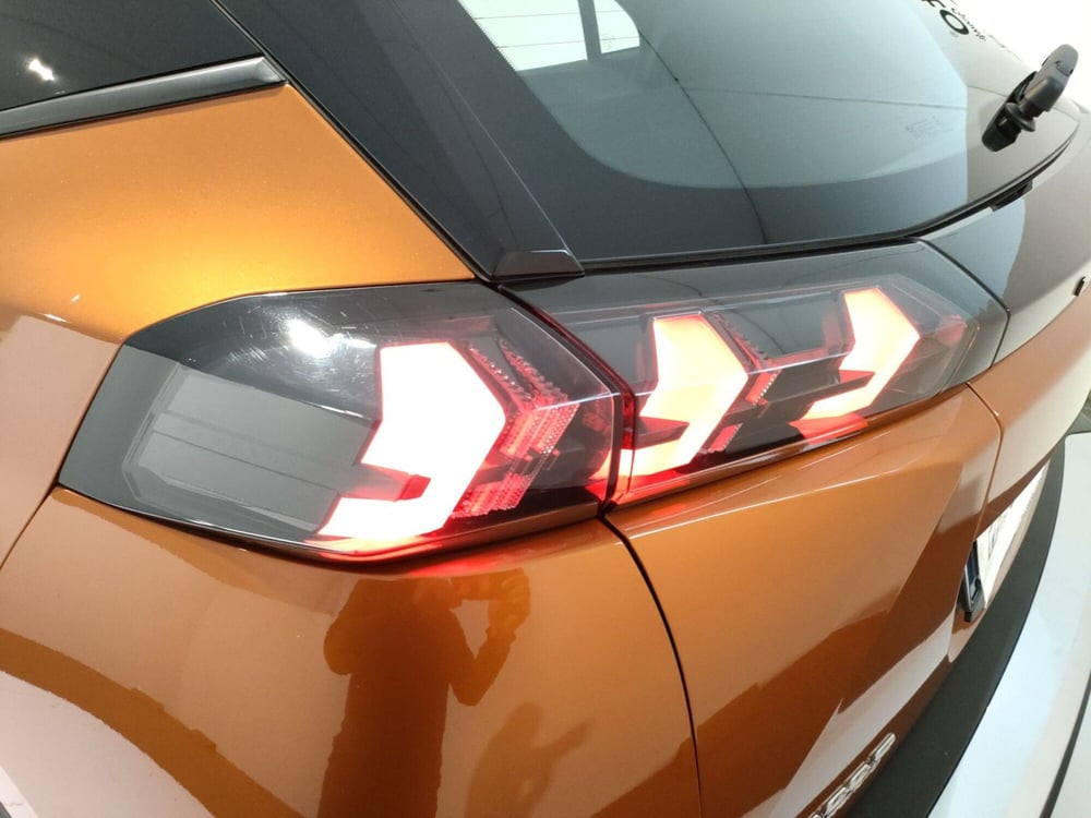 Peugeot 2008 usata a L'Aquila (8)