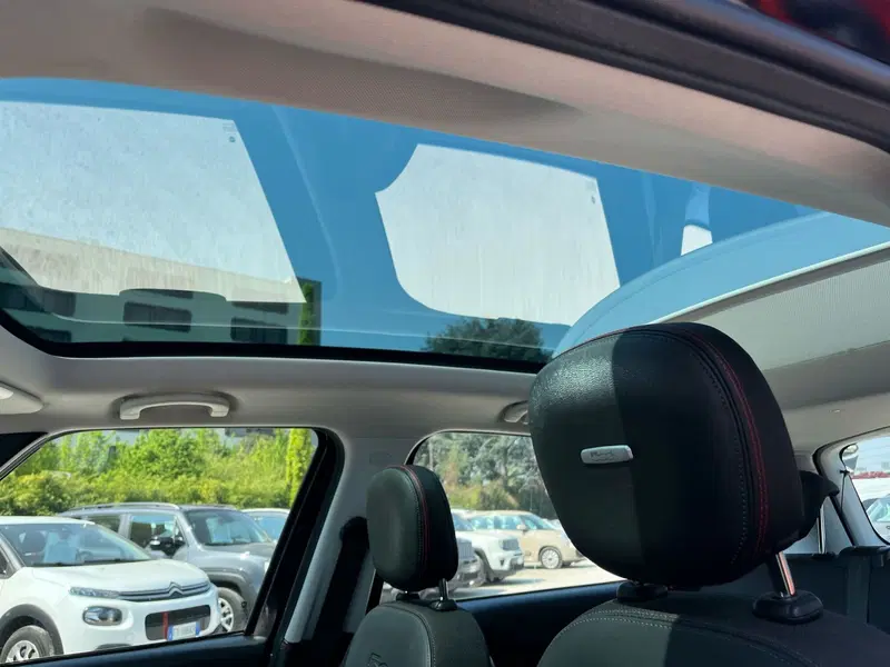 Fiat 500L usata a Milano (14)
