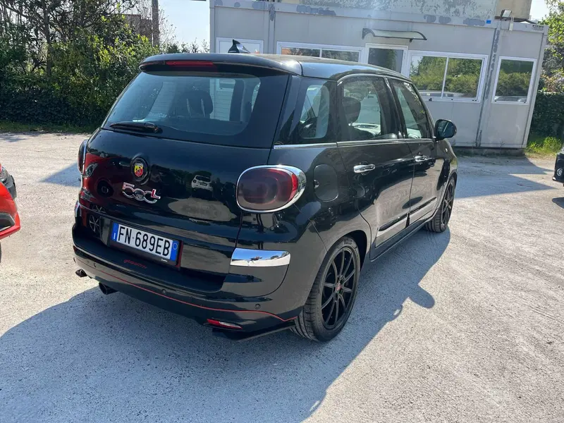 Fiat 500L usata a Milano (7)