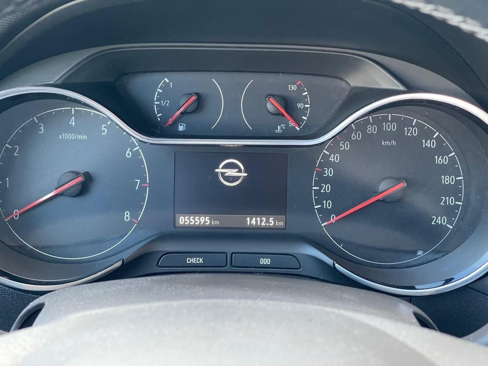Opel Crossland usata a Pistoia (13)