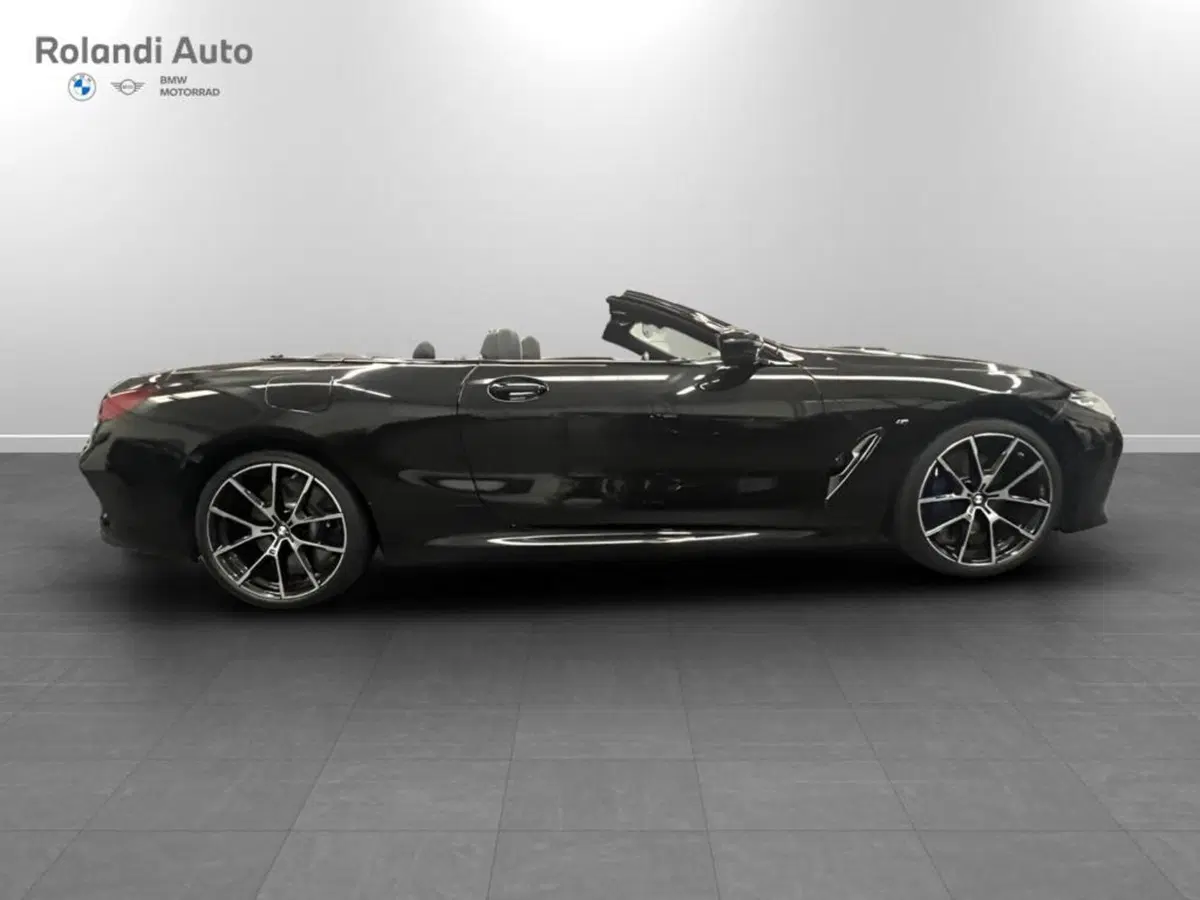 BMW Serie 8 Cabrio usata a Alessandria (4)