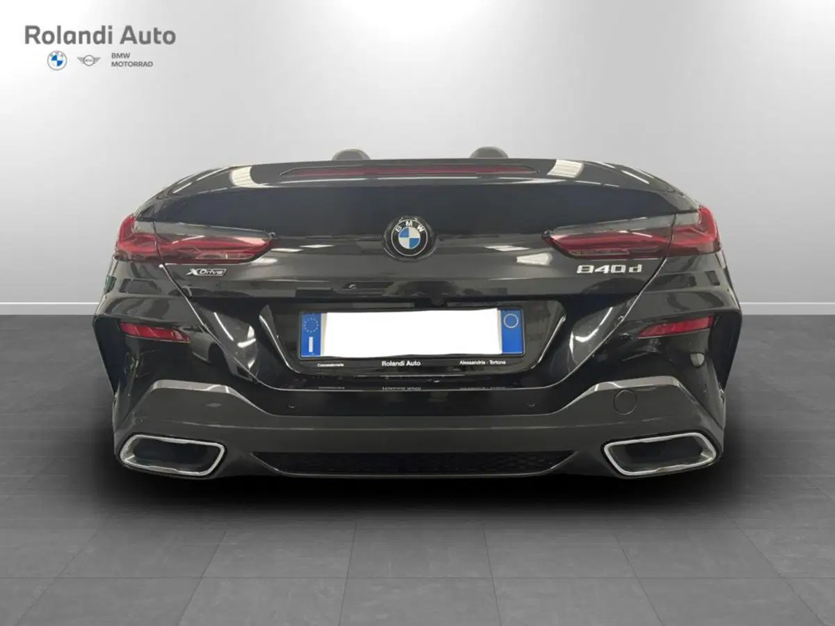 BMW Serie 8 Cabrio usata a Alessandria (6)