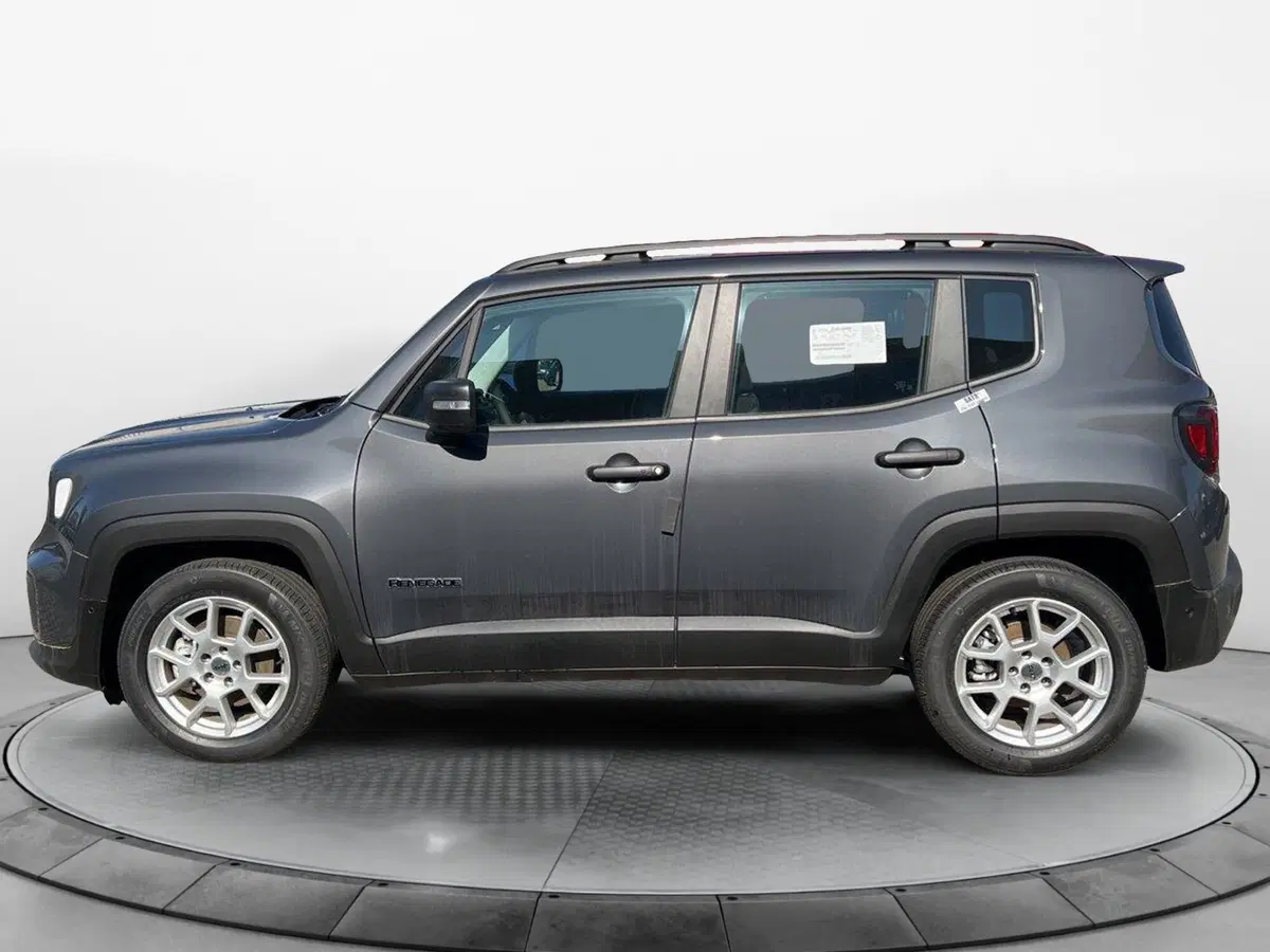 Jeep Renegade nuova a Pisa (7)