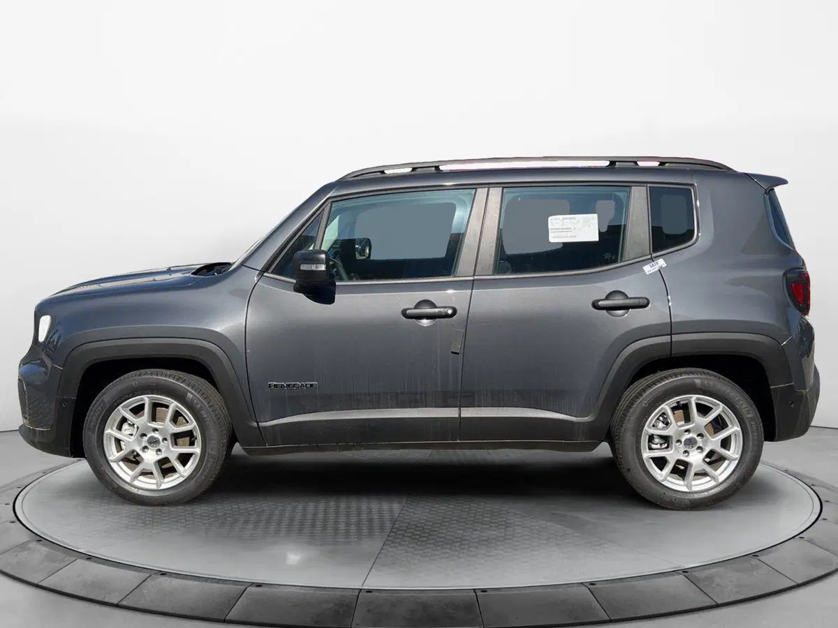 Jeep Renegade nuova a Pisa (8)