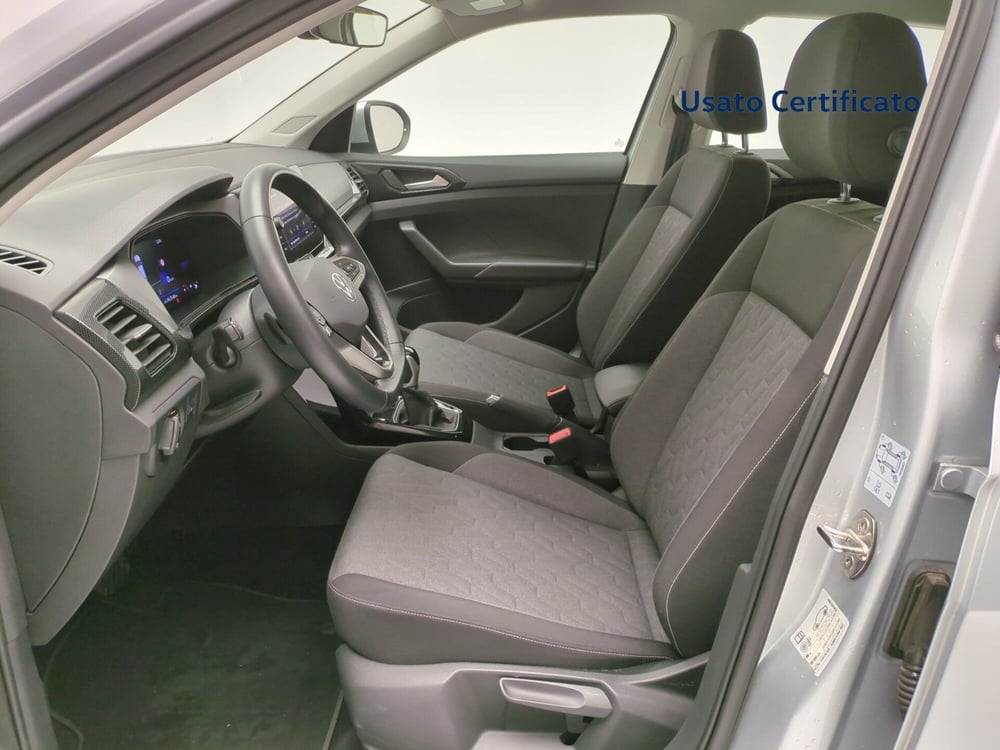 Volkswagen T-Cross usata a Avellino (12)