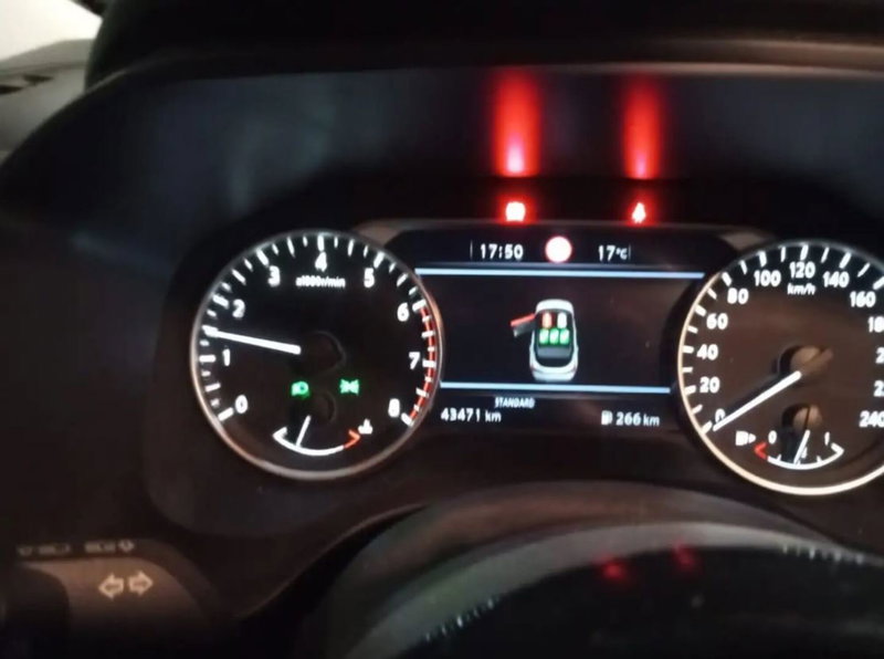 Nissan Qashqai usata a Latina (4)