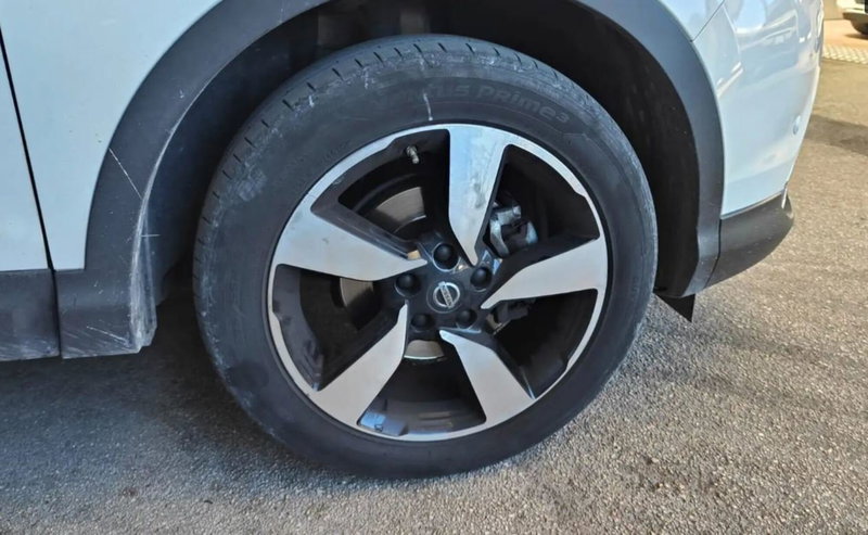 Nissan Qashqai usata a Latina (5)