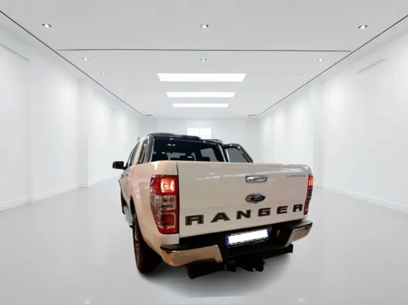 Ford Ranger Pick-up usata a Latina (2)