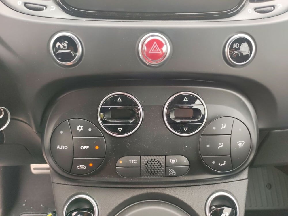 Abarth 695 nuova a Roma (19)