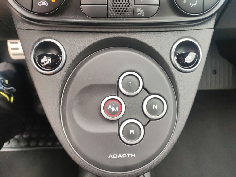 Abarth 695 nuova a Roma (20)