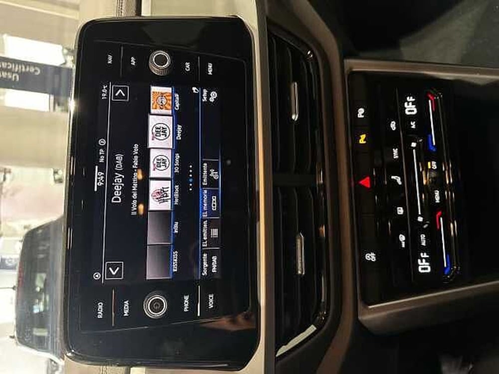 Volkswagen T-Roc usata a Genova (14)