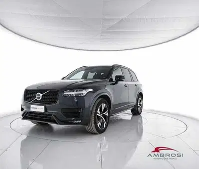 Volvo XC90 D5 AWD Geartronic R-design del 2021 usata a Corciano