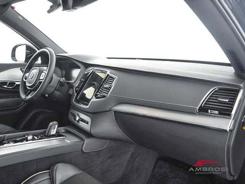 Volvo XC90 usata a Perugia (12)