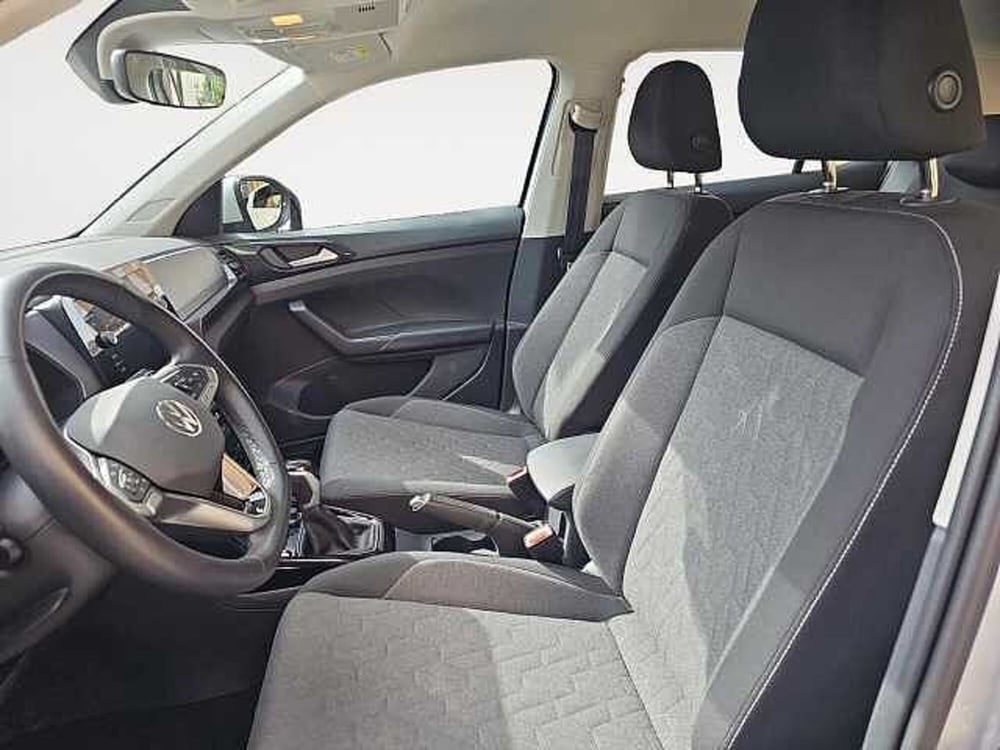 Volkswagen T-Cross usata a Lecco (12)