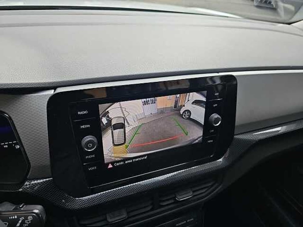 Volkswagen T-Cross usata a Lecco (17)
