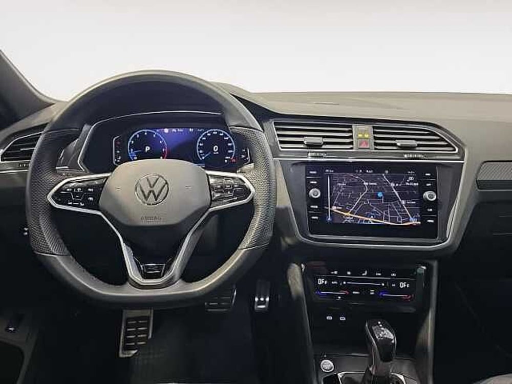 Volkswagen Tiguan usata a Lecco (9)