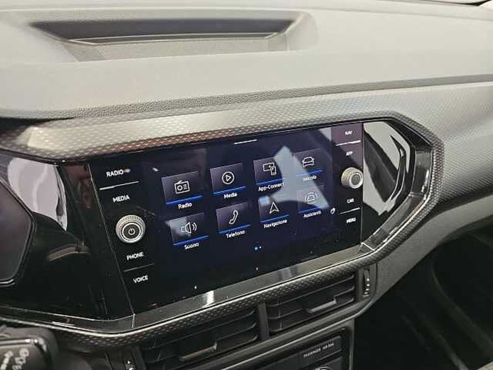 Volkswagen T-Cross usata a Lecco (19)