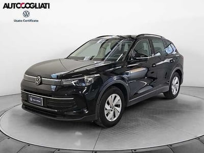 Volkswagen Tiguan 2.0 TDI 150 CV SCR DSG 4MOTION Life del 2024 usata a Brivio