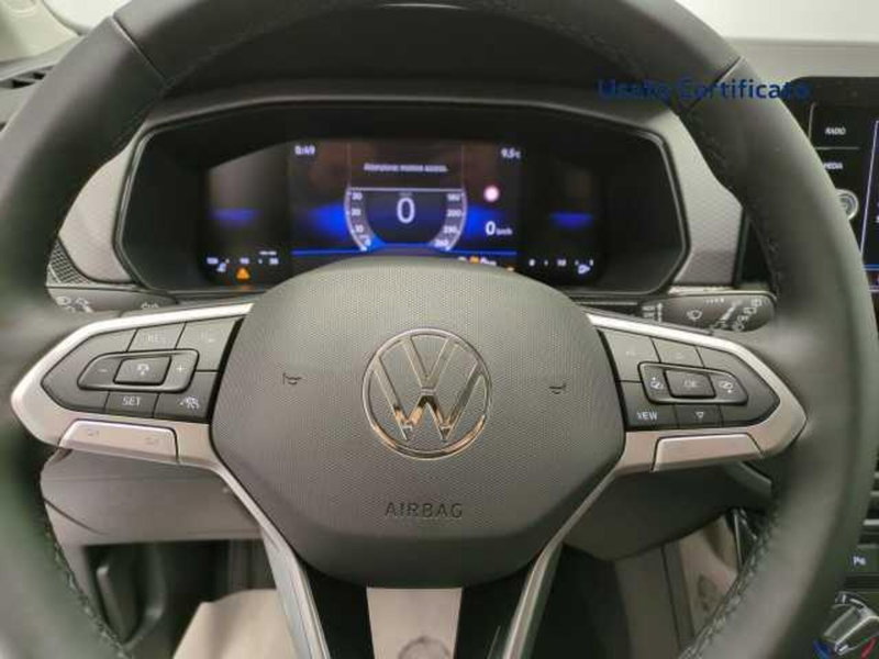 Volkswagen T-Cross nuova a Avellino (15)
