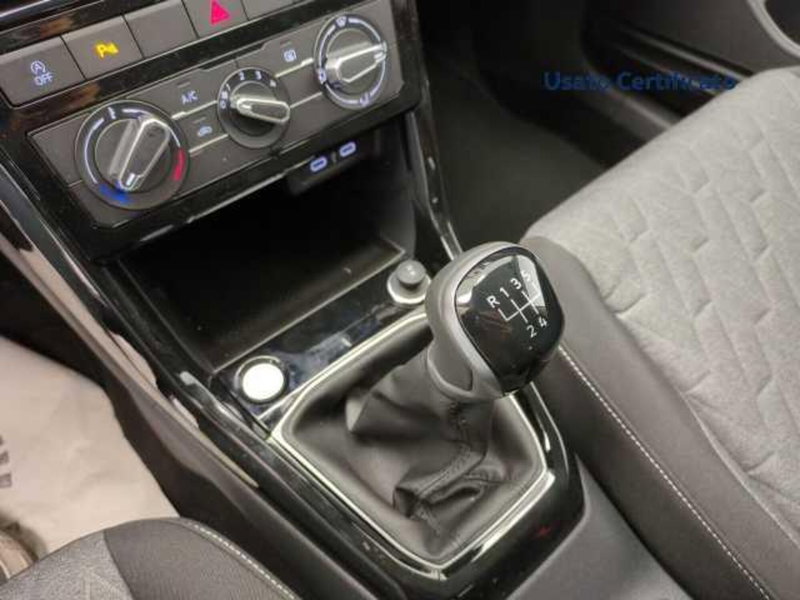 Volkswagen T-Cross nuova a Avellino (20)