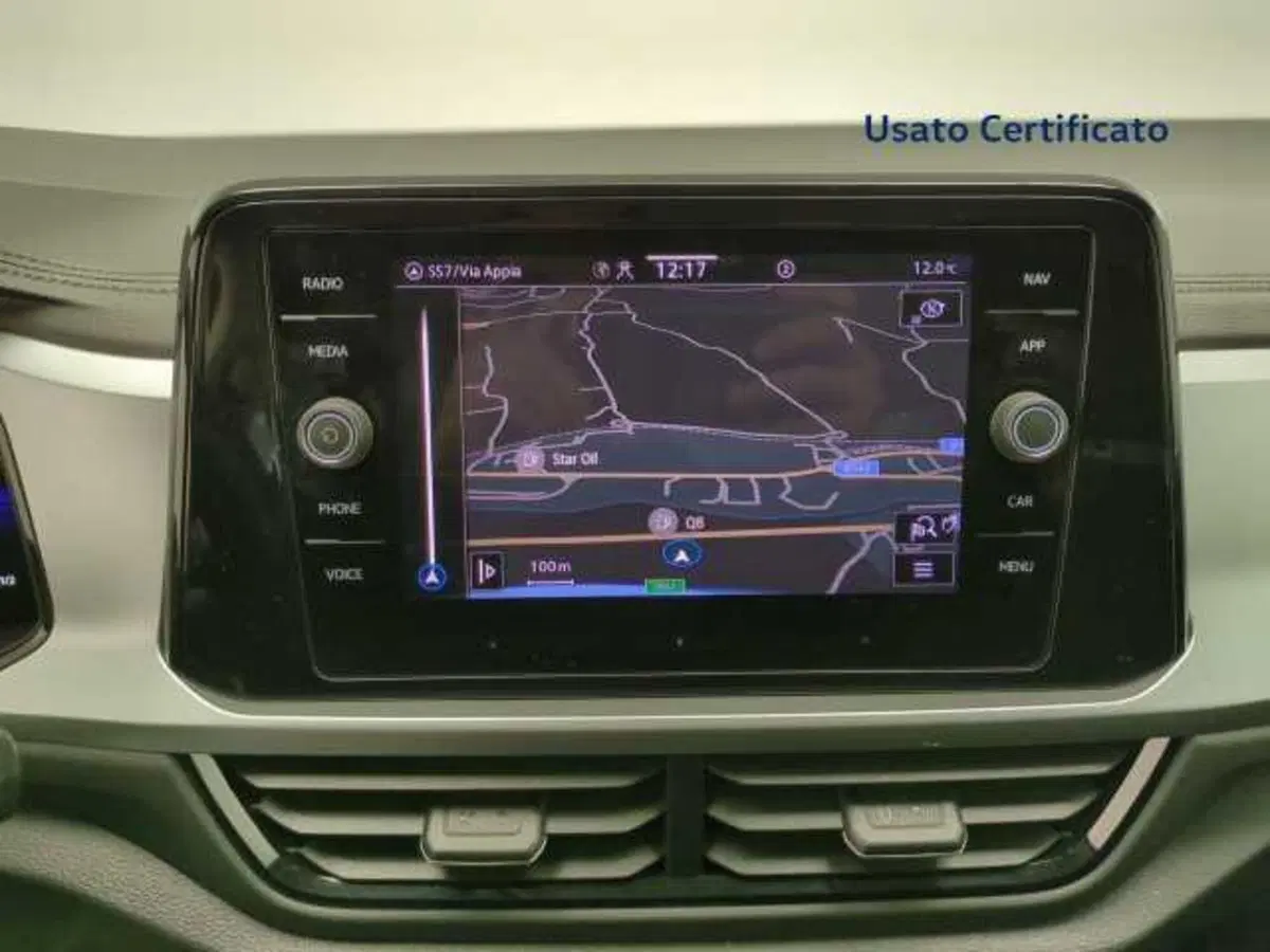 Volkswagen T-Roc usata a Avellino (17)
