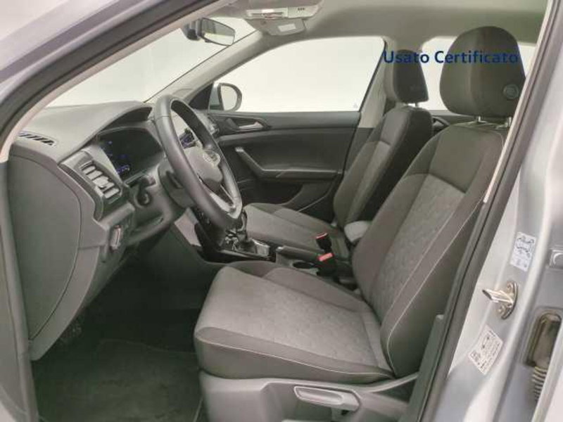 Volkswagen T-Cross usata a Avellino (12)