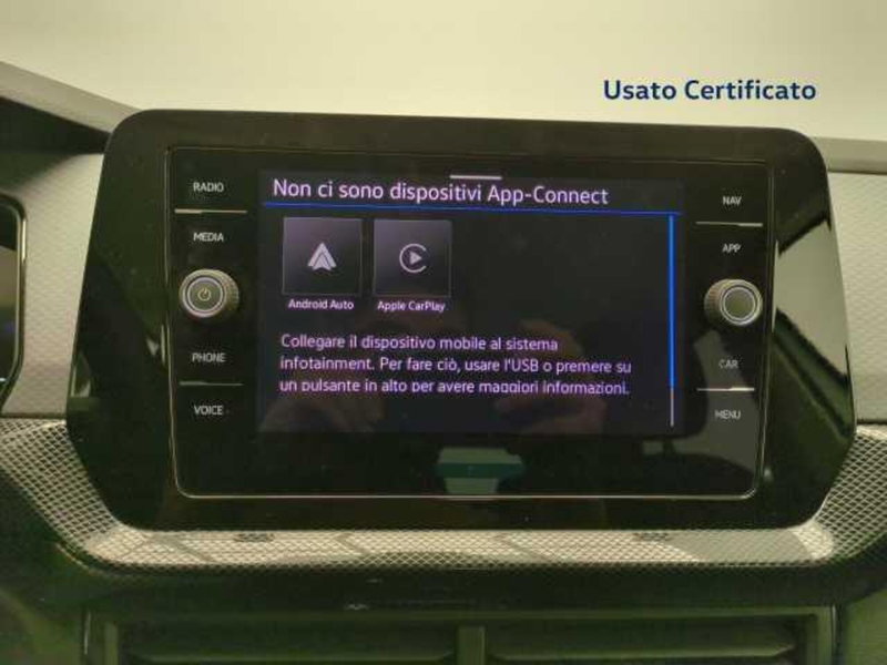 Volkswagen T-Cross usata a Avellino (17)