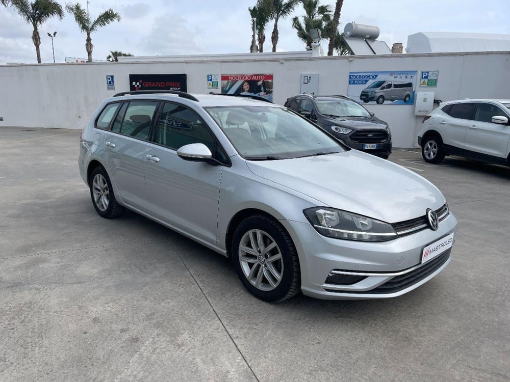 Volkswagen Golf Variant usata a Lecce (9)