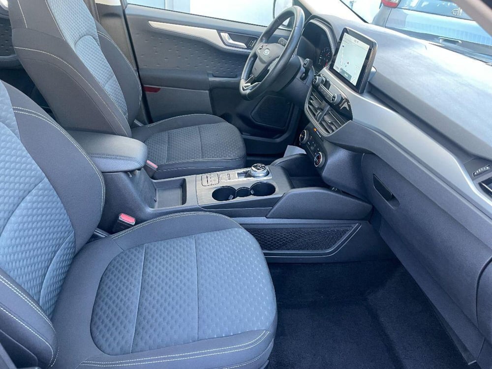 Ford Kuga usata a Lecce (16)