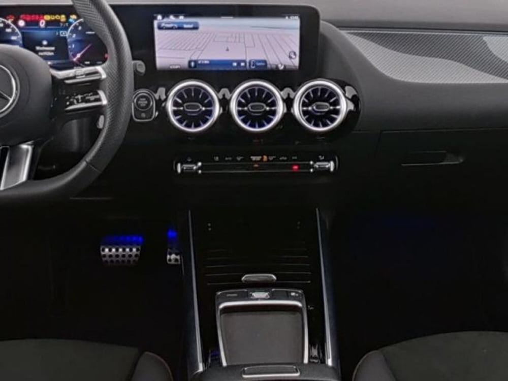 Mercedes-Benz GLA SUV usata a Milano (5)