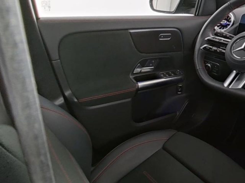 Mercedes-Benz GLA SUV usata a Milano (9)