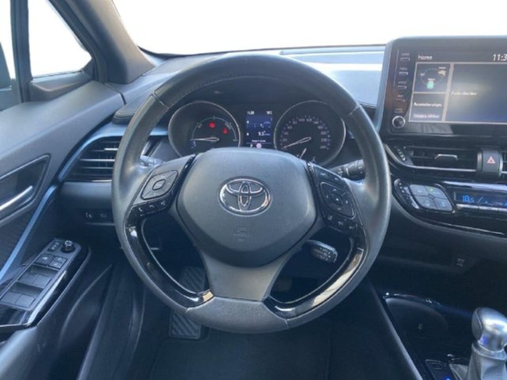 Toyota Toyota C-HR usata a Vercelli (10)
