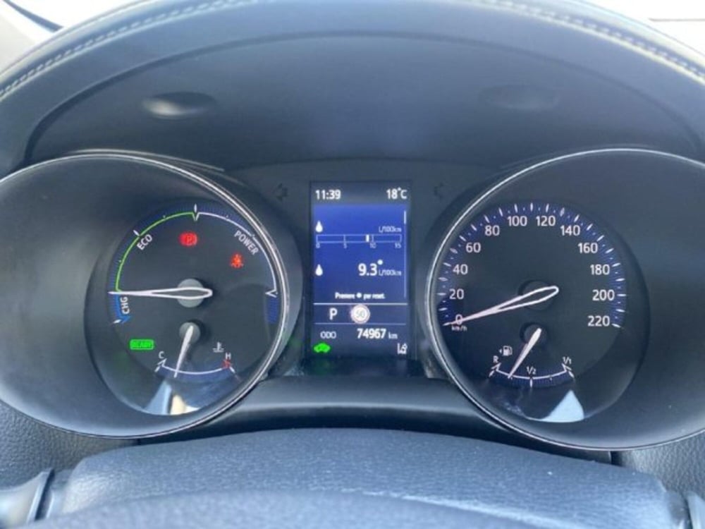 Toyota Toyota C-HR usata a Vercelli (13)