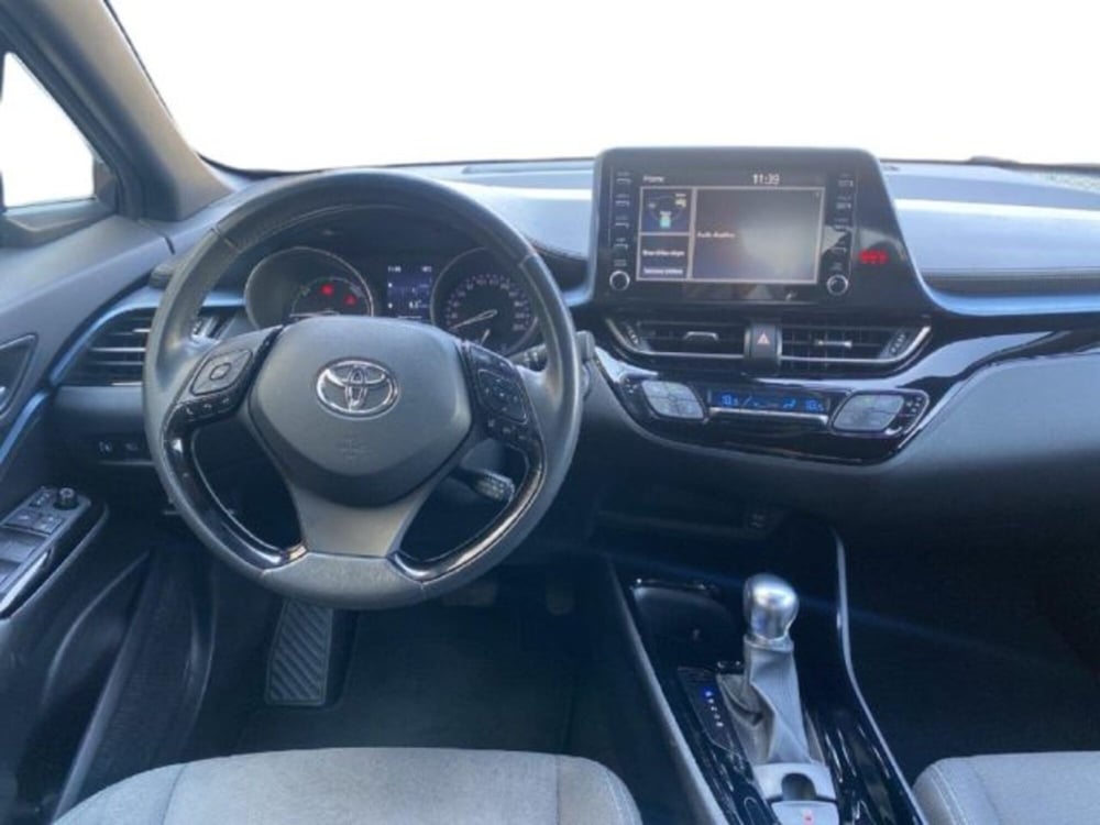 Toyota Toyota C-HR usata a Vercelli (9)