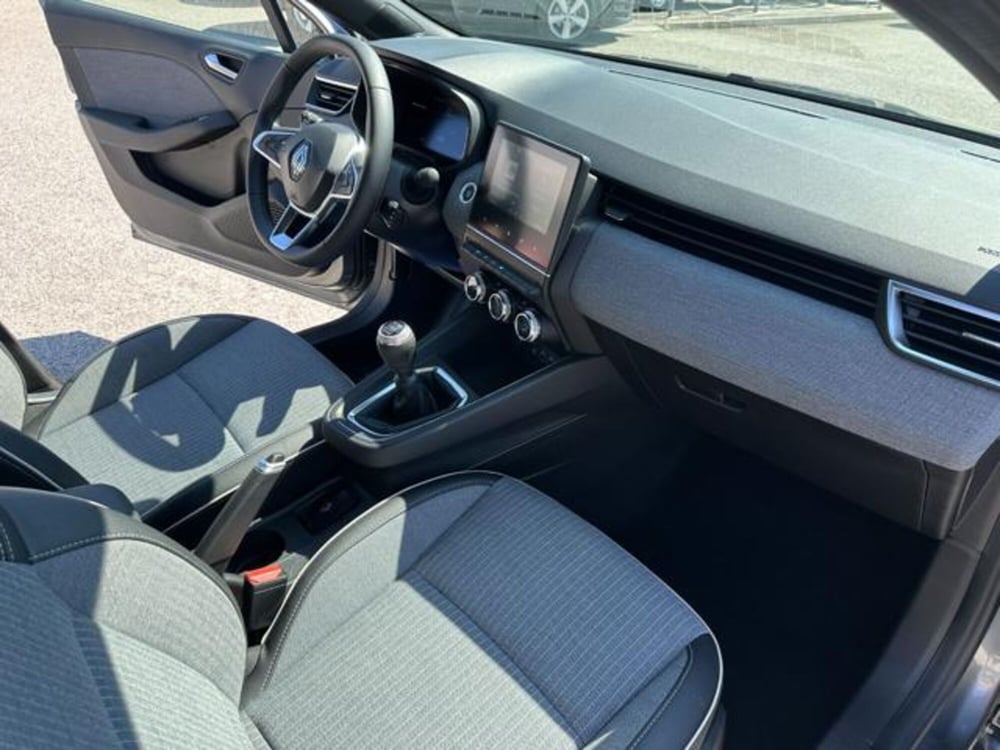 Renault Clio usata a Pordenone (17)