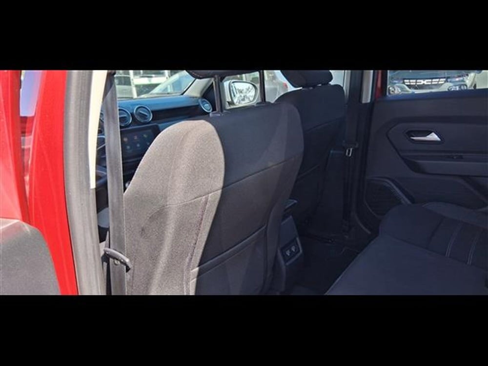 Dacia Duster usata a Firenze (12)