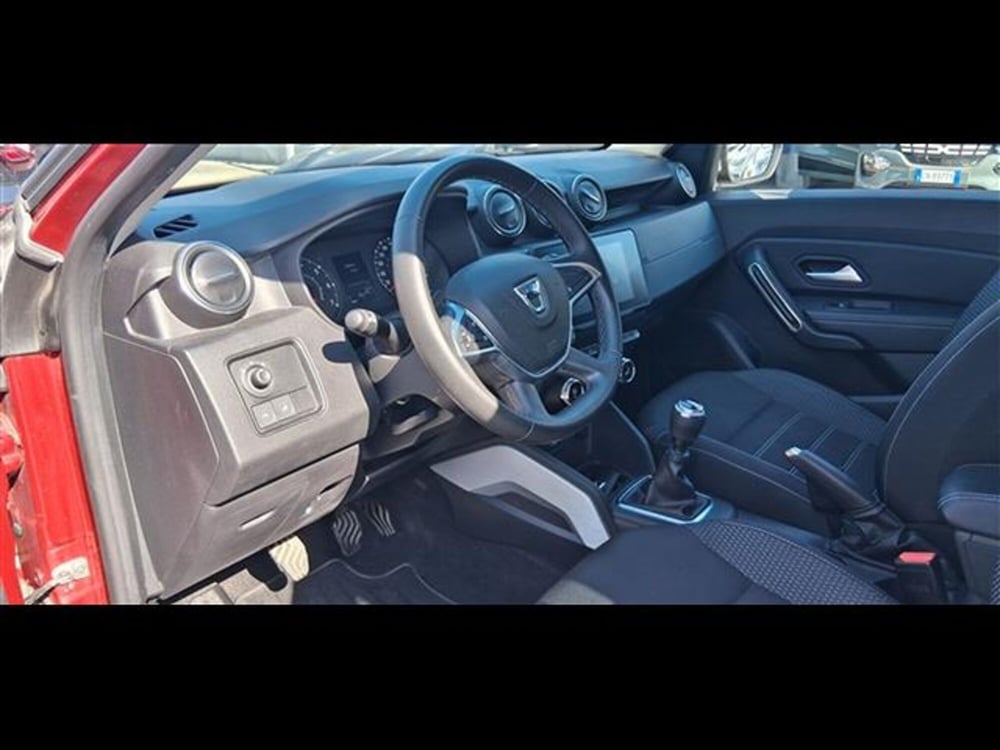 Dacia Duster usata a Firenze (9)