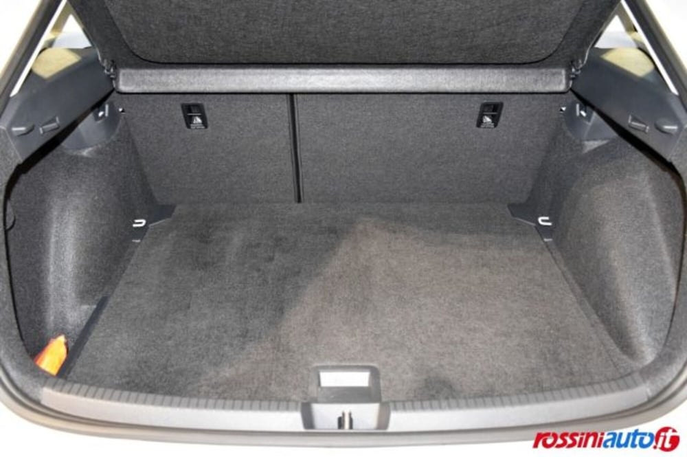 Volkswagen Taigo usata a Brescia (16)