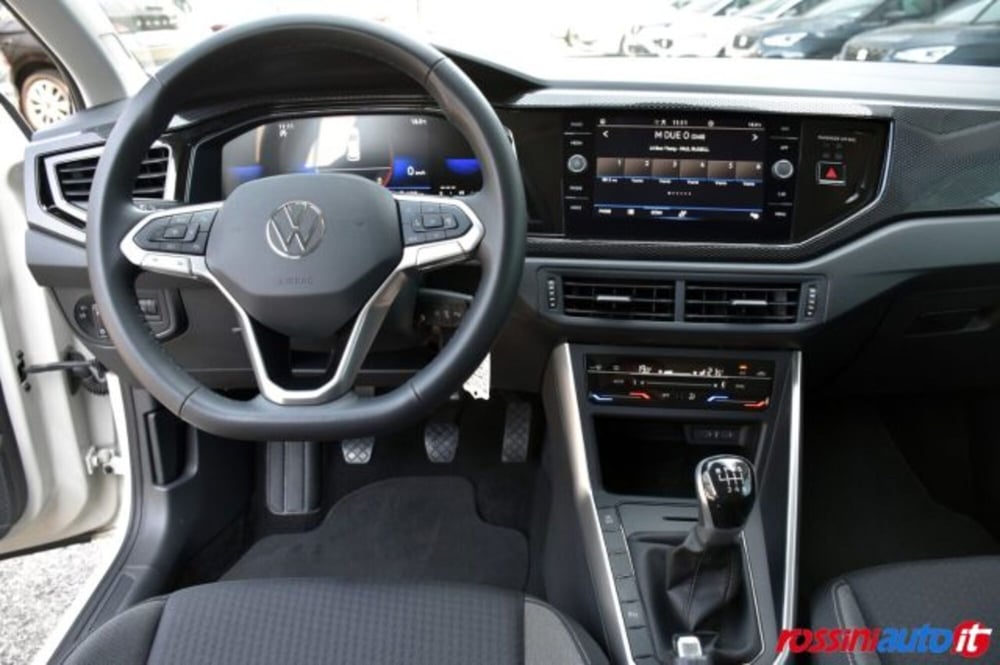 Volkswagen Taigo usata a Brescia (9)