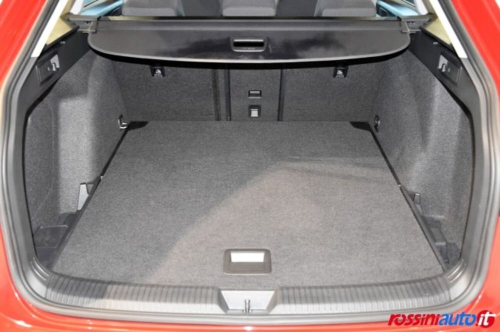 Volkswagen Golf Variant usata a Brescia (16)