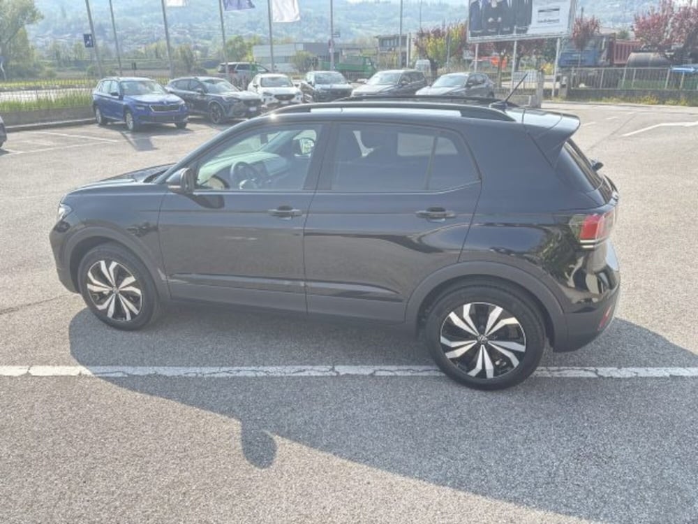 Volkswagen T-Cross nuova a Vicenza (2)