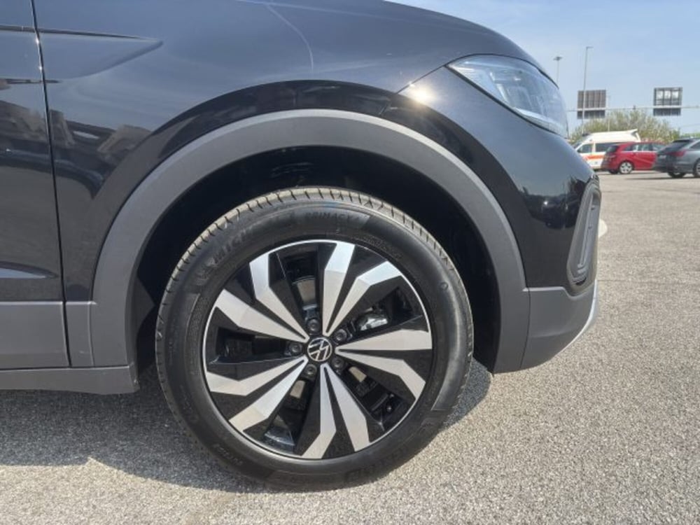 Volkswagen T-Cross nuova a Vicenza (6)