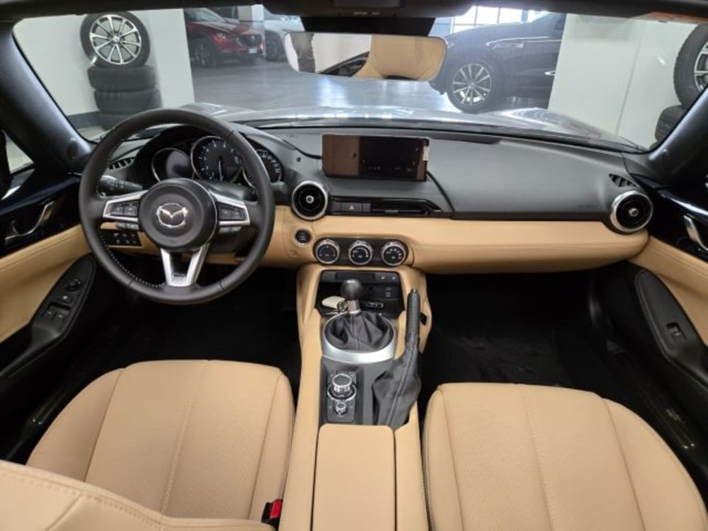 Mazda MX-5 nuova a Brescia (9)