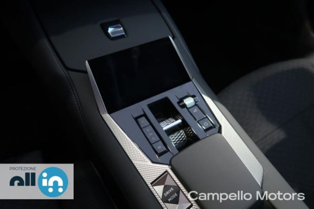 Ds DS 4 nuova a Venezia (10)