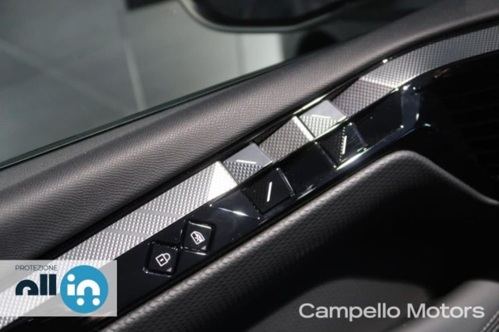 Ds DS 4 nuova a Venezia (10)