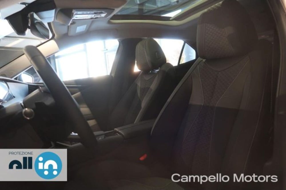 Ds DS 4 nuova a Venezia (4)