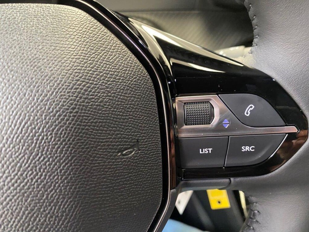 Peugeot 2008 nuova a Torino (13)