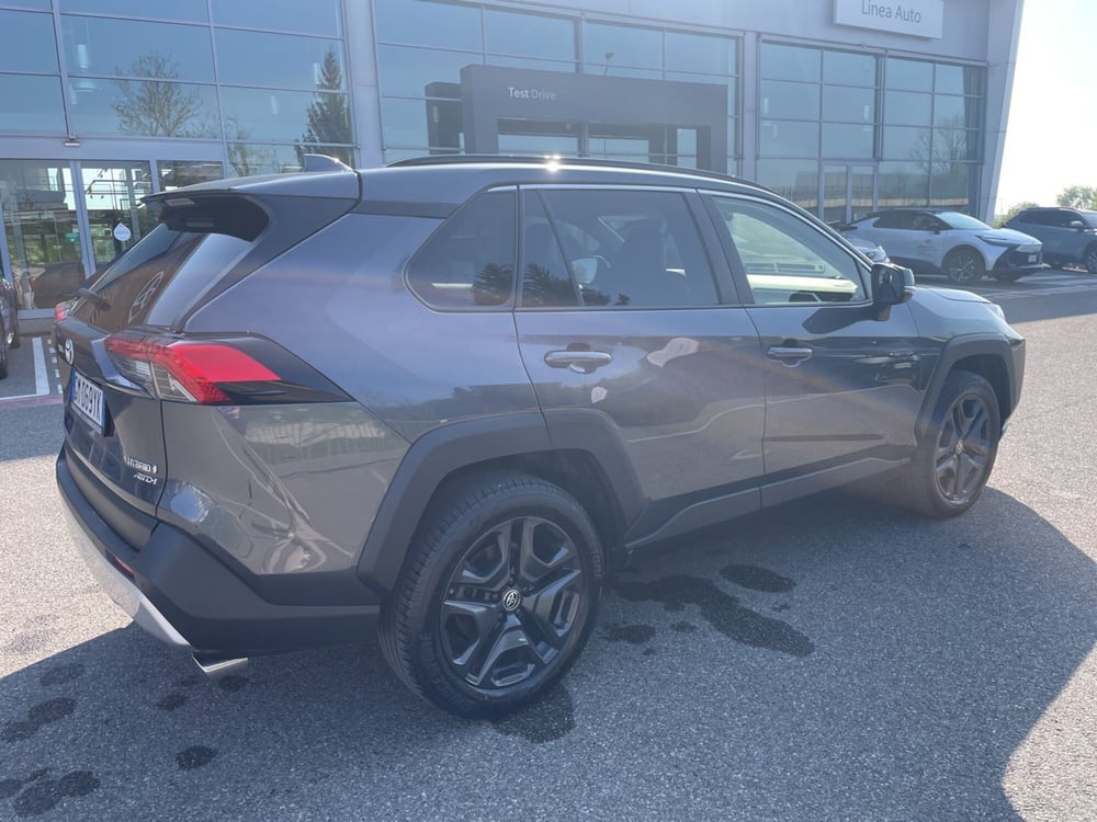 Toyota Rav4 usata a Piacenza (6)